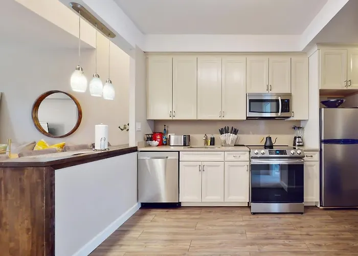 Chic River North Retreat Apartamento *
